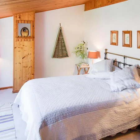 2 Bedroom Amazing Home In Saint-Martin-de-Ré Exterior foto