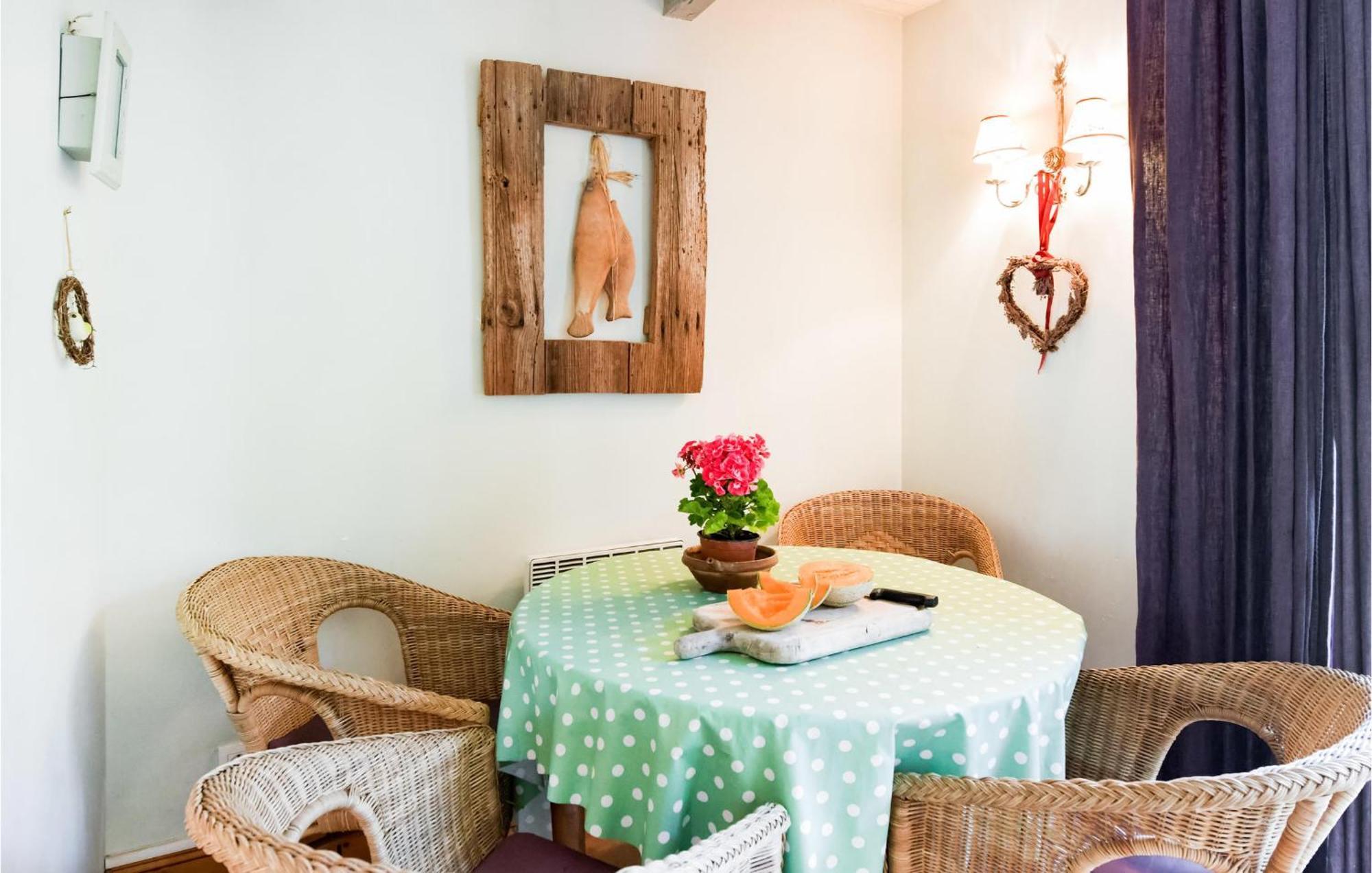 2 Bedroom Amazing In